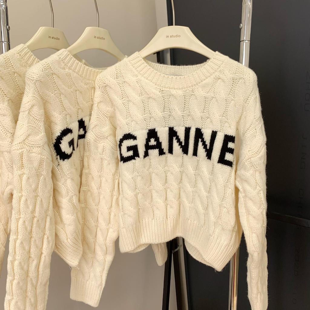 Korean Style Cable Knit Letter Pullover: Age-Reducing, Casual Loose, Soft Short Sweater for Spring/Autumn or Winter