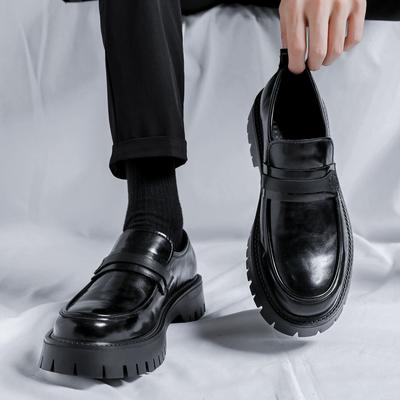 Britse Plateauschoenen Nieuwe Herenschoenen Leren Schoenen Zakelijke Kledingschoenen Alles-Passende Casual Slijtvaste Schoenen Chaussure Homme