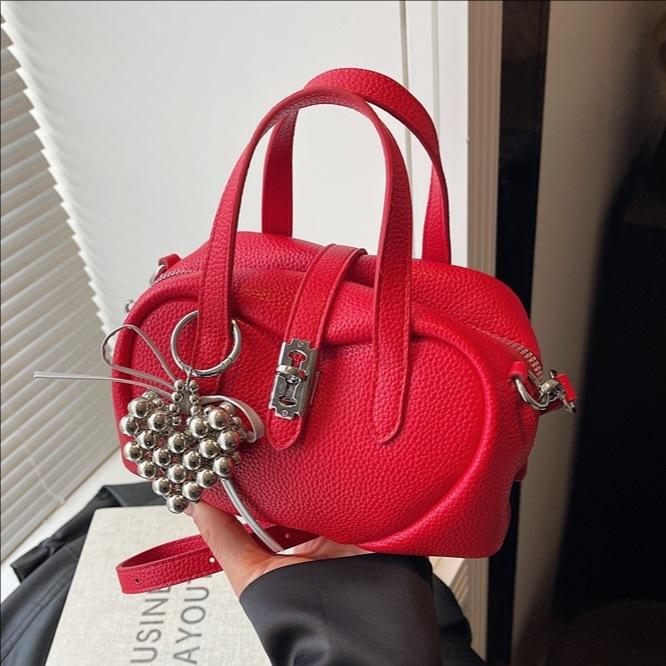 New Versatile Handbag Fashion Commuter Shoulder Crossbody Bag