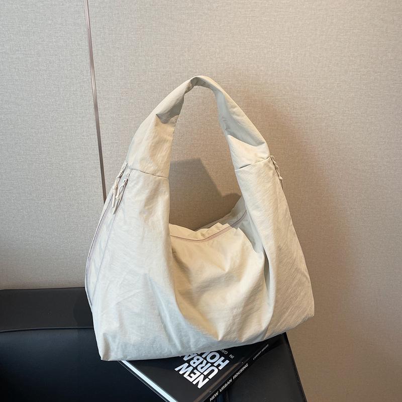 2025 Fashionable Women's Large Capacity Canvas Shoulder Tote Bag