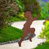 Metal de Hierro Hecho a Mano Silueta de Niño Persiguiendo Estatua de Arte para Jardín Decoración del Hogar Decoración de Césped Regalos