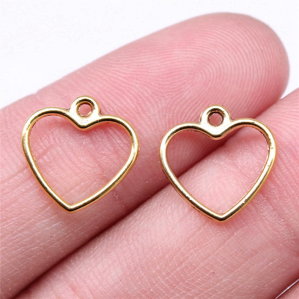 Charms Openwork Heart Pendants Vintage Jewelry Supplies QC068