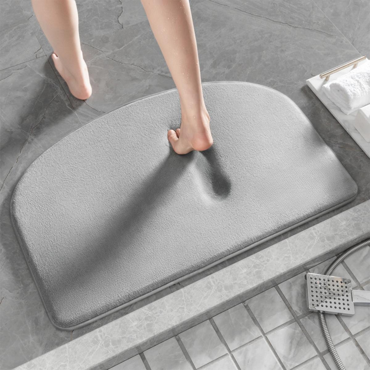 

Solid color flannel bathroom semicircular soft mat furry shower room non-slip mat thick toilet absorbent mat entrance mat 400MMx600MM