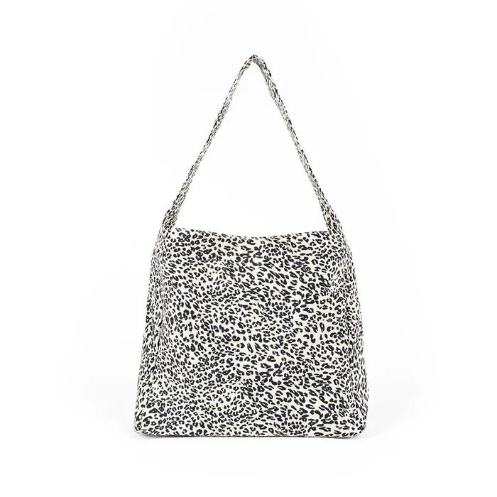 Leopard Flat Hobo Shopper Bag (White)
