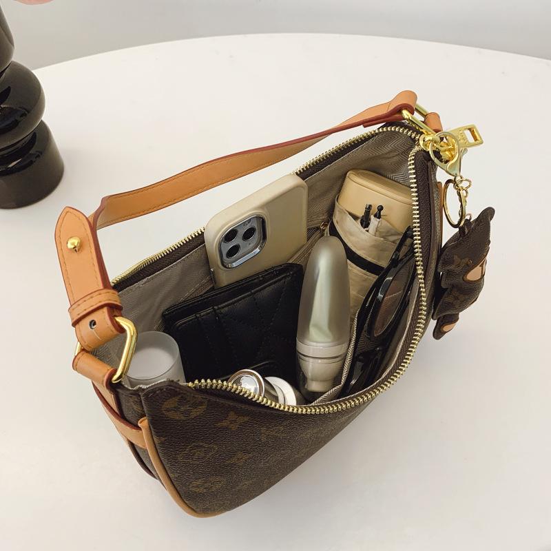 Premium Bag Women's Fashion Printed Moon Bag Retro Chain Bag Versatile Single Shoulder Oblique Span Bag Women