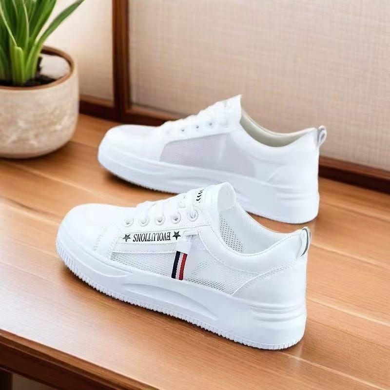 

Студенческие кампусные летние новые сетчатые дышащие маленькие белые туфли легкие спортивные туфли на мягкой подошве 40