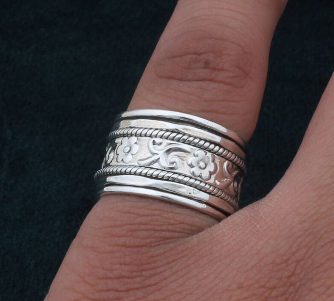 Engraved Textured Fidget Band Solid 925 Sterling Silver Spinner Ring, Handmade Silver Meditation Band Anxiety Ring Gifts For Her Wedding