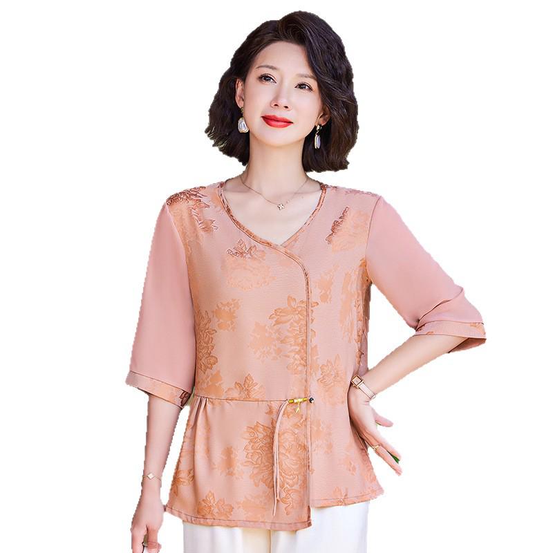 Elegant Summer 2026 Three-Quarter Sleeve T-shirt for Middle-Aged and Elderly Women