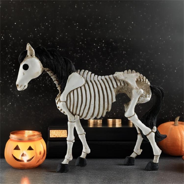 Mrożąca Krew w Żyłach Figurka Czaszki Konia z Żywicy, Wykwintna Dekoracja Szkieletu Konia na Halloween dla Entuzjastów i na Prezent