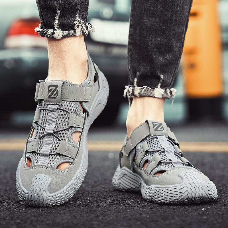 2025 Sommer Tasche Kopf Hausschuhe Herren Oberbekleidung hohl Strandschuhe Herren rutschfest Outdoor Casual Mode Sandalen