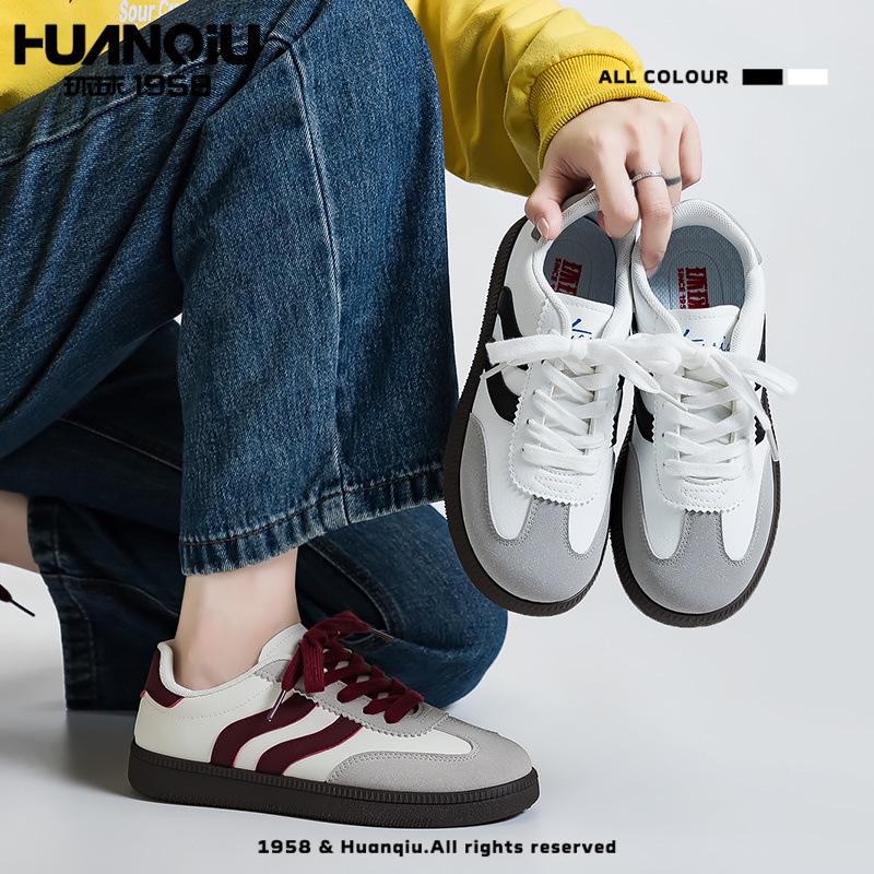 Global retro German training shoes 22 autumn new niche design injection molding shoes low-top little white board shoes
