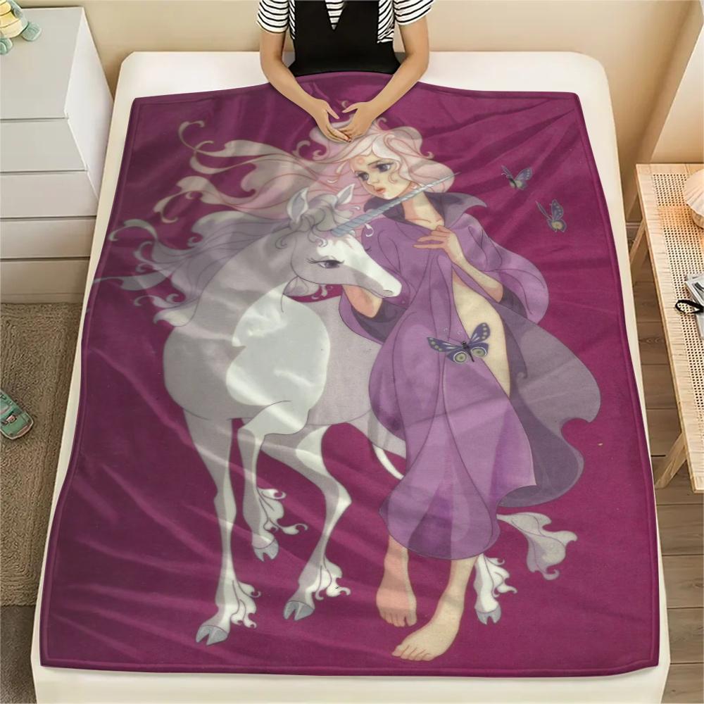 1PC The Last Unicorn Print Flannel Blanket, High Quality Comfortable for All Seasons, Home Decor, Warmth and Comfort, Perfect for Christmas Gifts199