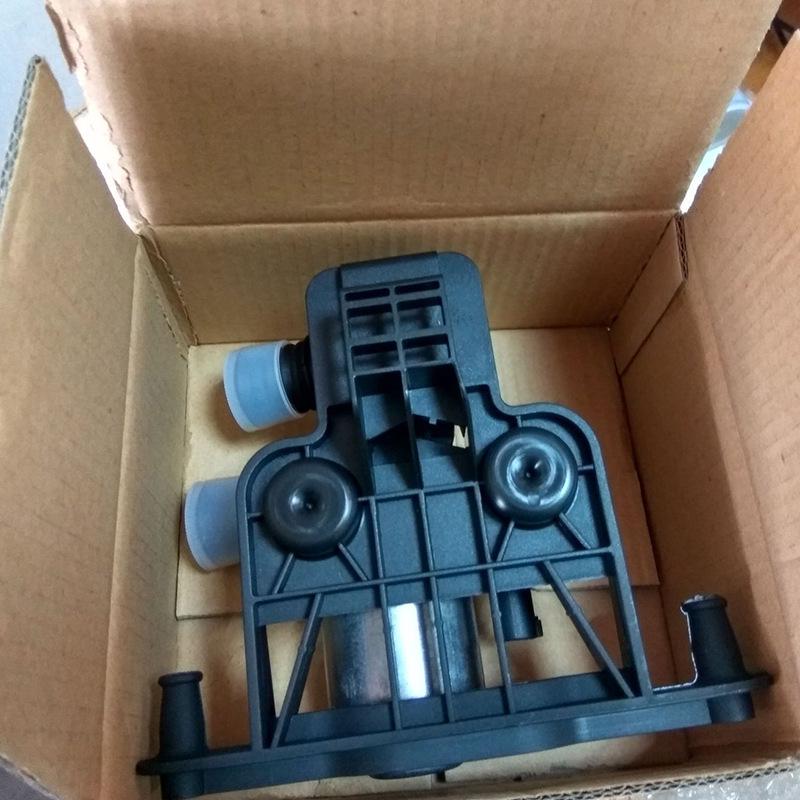 מתג שסתום מים סולנואיד למחמם רכב BMW סדרה 5/6 E60 (שקט)