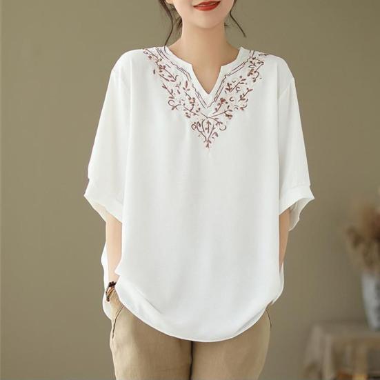Women T-shirt Deep V Neckline Embroidery Floral Pattern Pullover Tops Pure Color Loose Fit