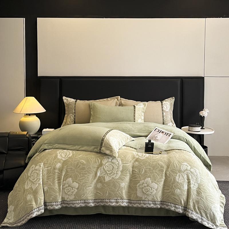 

4 предмета Резные цветы из молочного бархата Постельный комплект Теплый Утолщенный Зимний Кристальный Велюр Фланелевый Набор Пододеяльника Простыня Наволочки Queen 200X230cm 4pcs