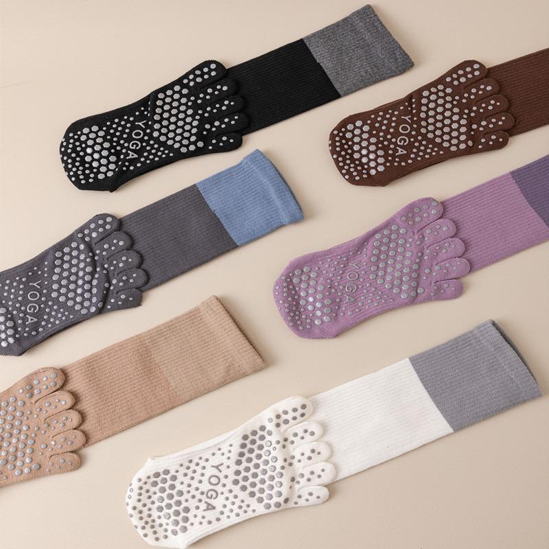 Autumn and Winter Five-finger Yoga Socks, Calf Socks, Pressure Sports, Anti-slip, Color-blocked Pilates, Long Toe Split Socks