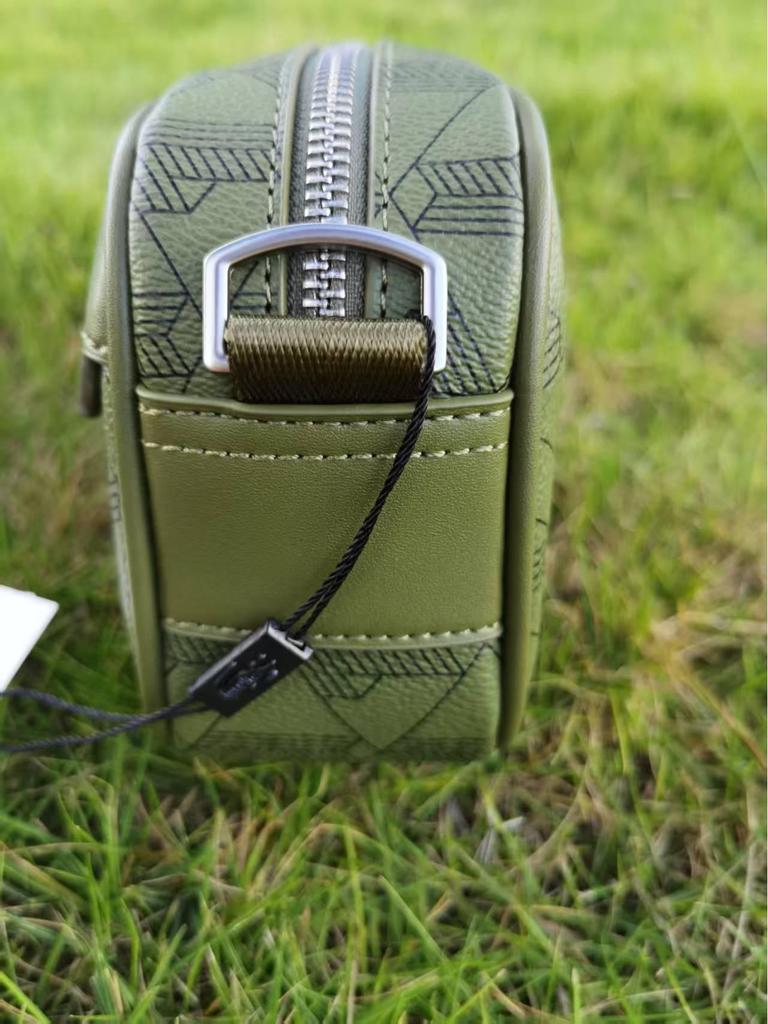 Herren Lässiger karierter Leder-Umhänge-Rucksack