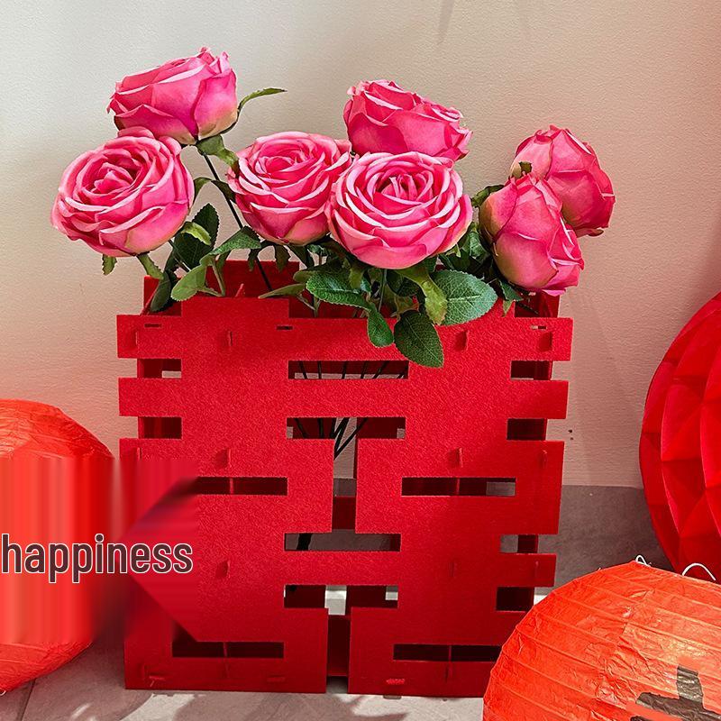 Romantic Wedding Aisle & Table Flower Arrangement: Floral Art Bouquet and Ornaments