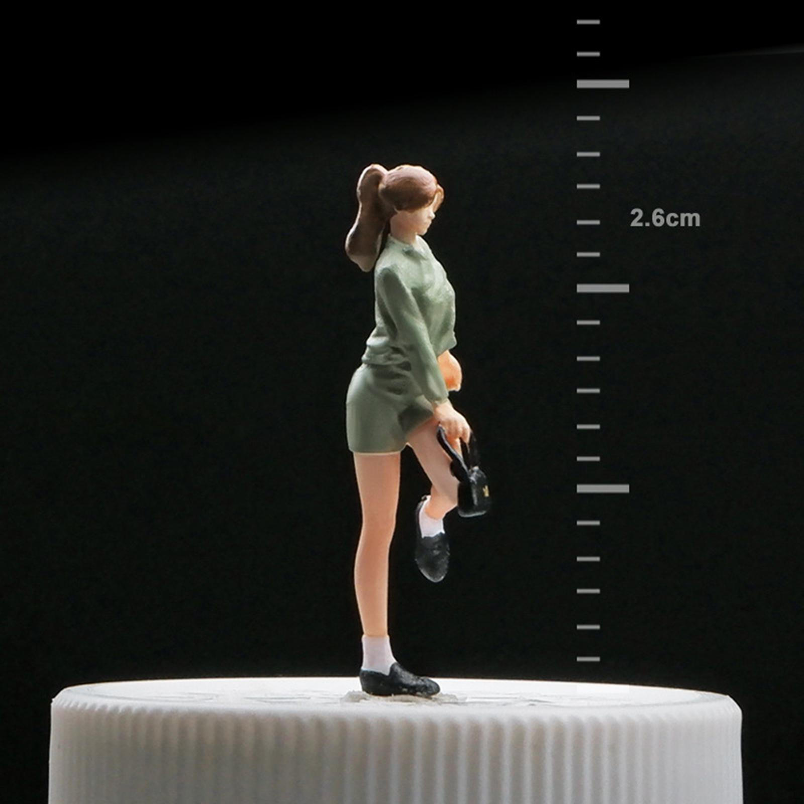 

1/64 Ponytail Girl Figure Resin Figurine Handpainted Collections Micro Landscape Layout Green Outfit