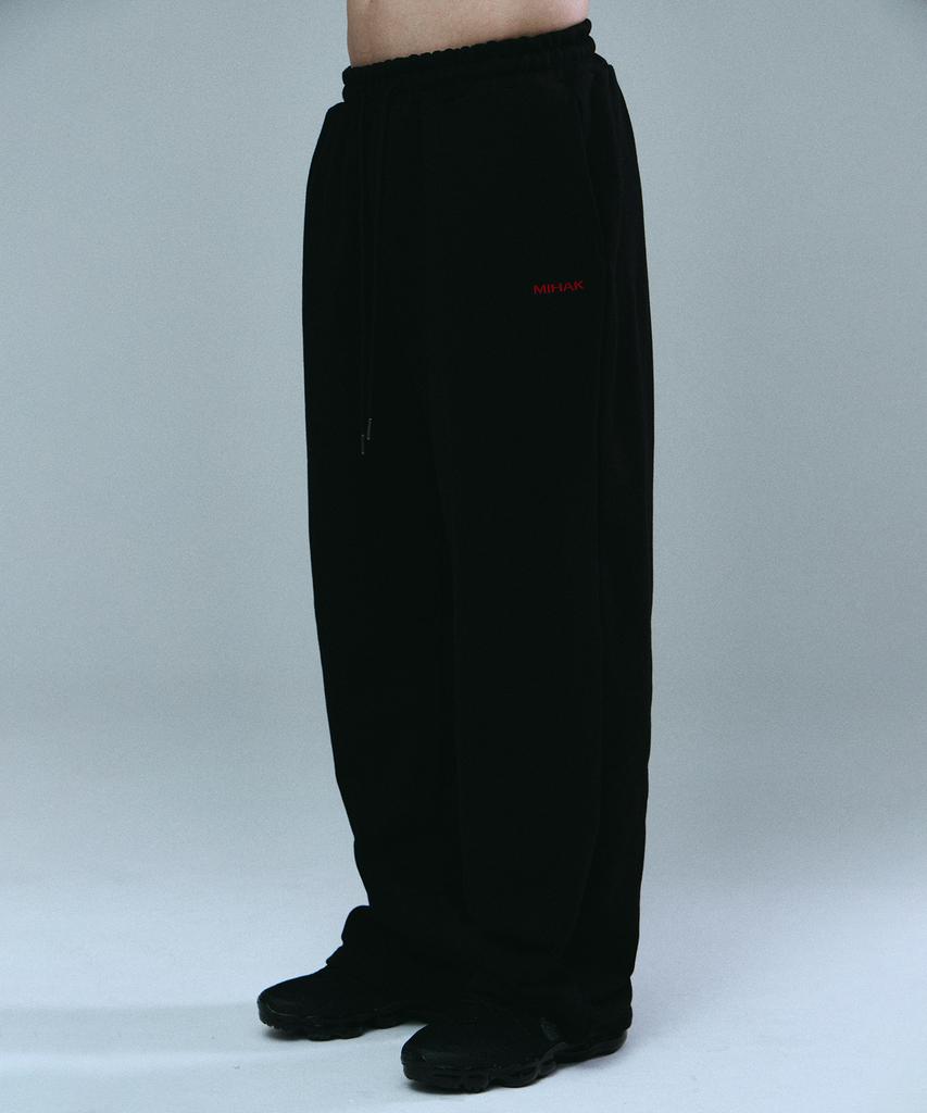 Mihag Pocket Logo Wide Pants (Black)