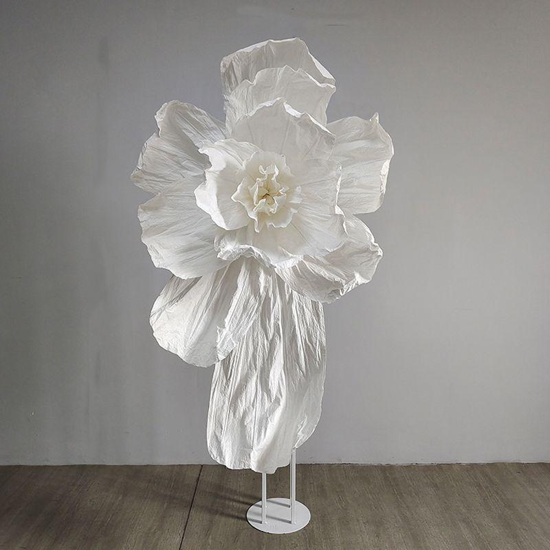 Duża Dekoracja Ślubna z Papierowych Kwiatów - Plisowane Plastikowe Kwiaty na Tło Hotelowe, Gigantyczne Rekwizyty Kwiatowe z Papieru Artystycznego, Produkt Gotowy