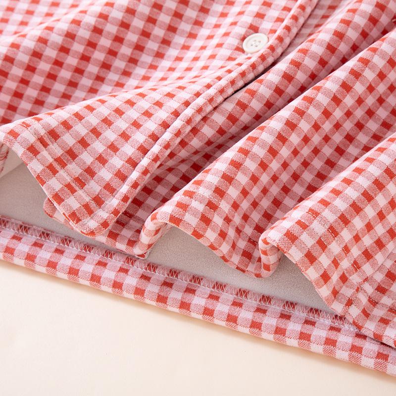 Velvet Thickened Women's Plaid Pajama Set – Warm Long Sleeve for Autumn/Winter, Suitable for Indoor/Outdoor Wear.