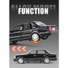 1/32 Toyota Crown Alloy Car Model Sound and Light Pull Back Children's Toy Collectibles Birthday gift