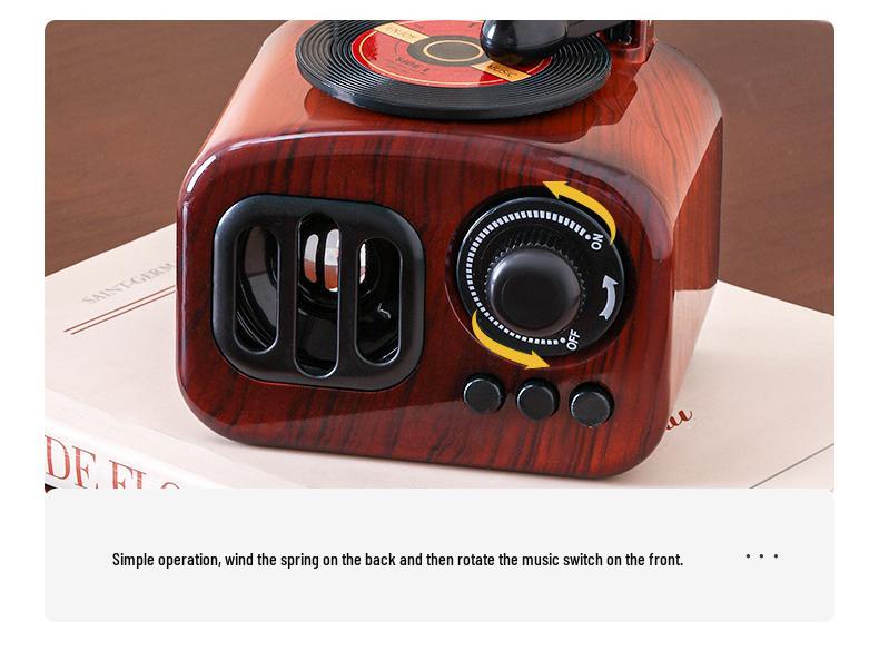 Retro Gramophone-Style Music Box: Nostalgic Desktop Ornament for Living Room or Bedroom Decor