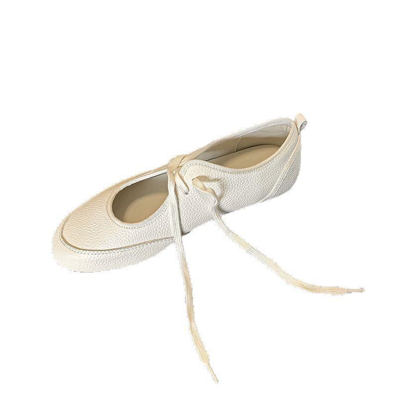 Lin Shan's home~ 34-42 temperament large size lace-up small round head nurse shoes can be worn in all seasons, new loafers
