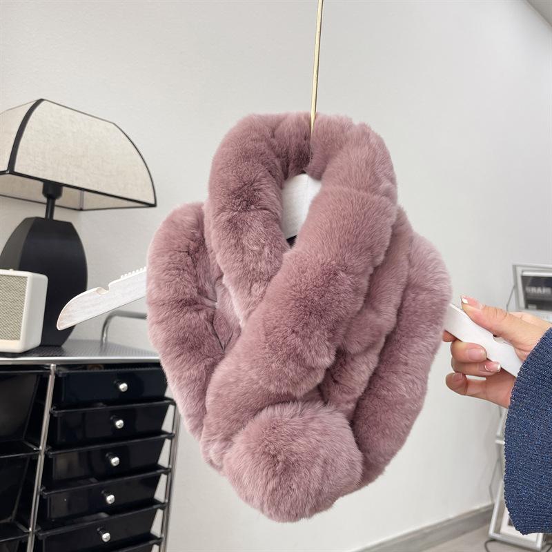 New Designer Gift Luxury Furry Faux Fur Winter Scarf for Women