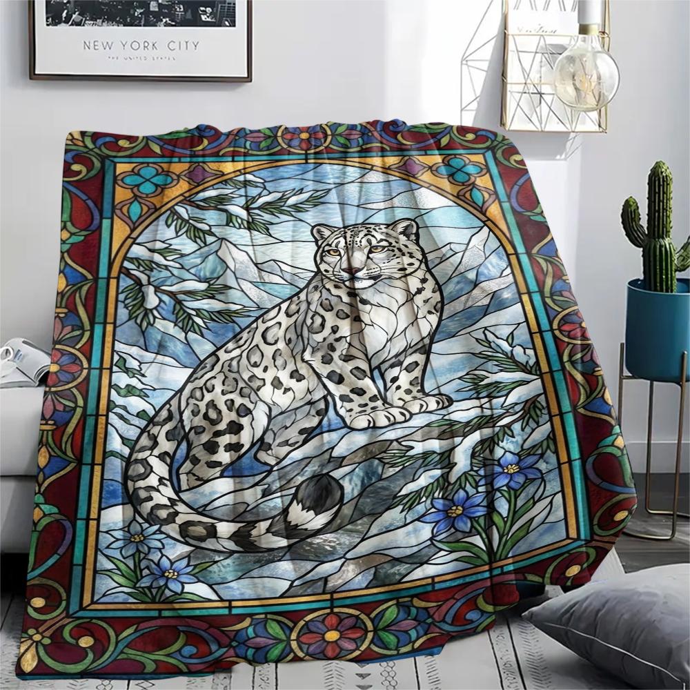 Snow Leopard Animal Print Flannel Blanket, High quality Comfortable for All Seasons, Home Decor, Warmth and Comfort, Perfect for Christmas Gifts110