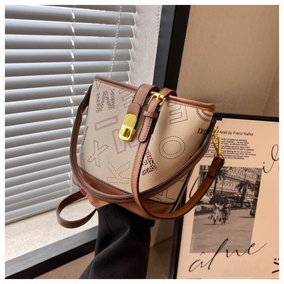 Popular Bags Women's New Autumn and Winter Retro Niche Messenger Bags Bucket Bags