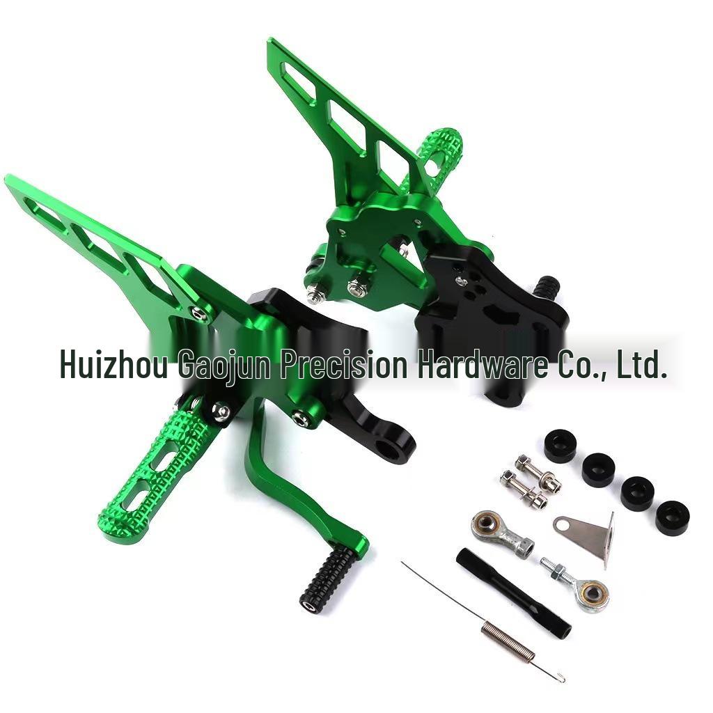 

Kawasaki Z900 18- 19 CNC Raised Footrest Assembly Rearset серебряный