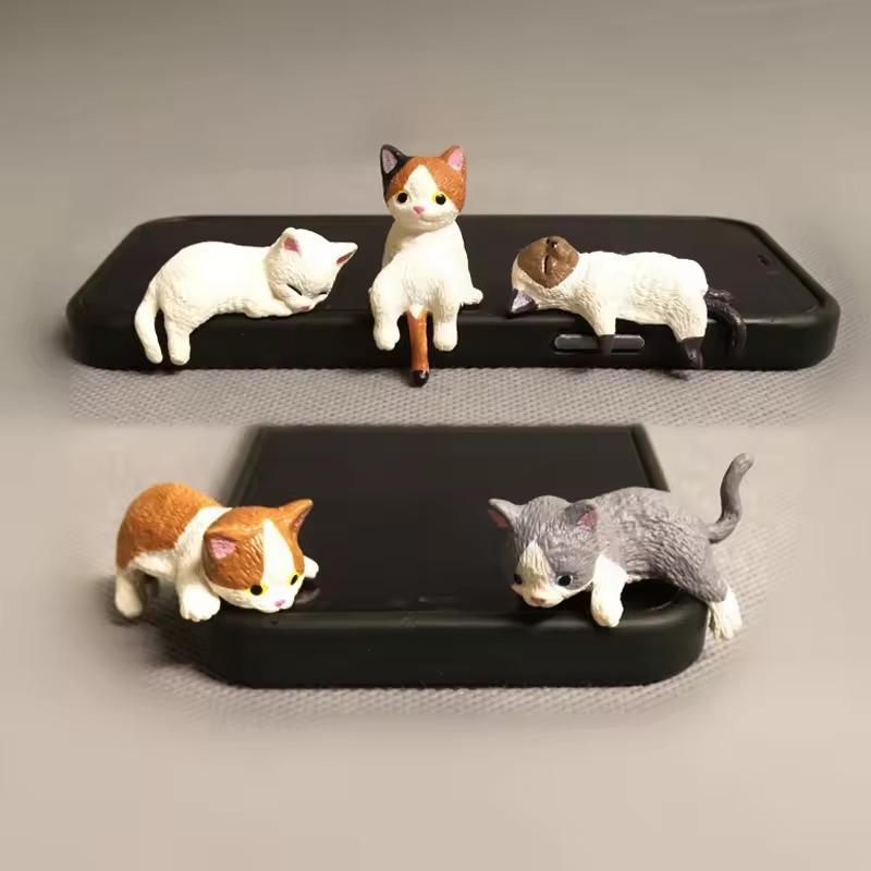 Cute Car Center Console Decoration Ornaments Kitten Action Figure Auto Dashboard Rearview Mirror Edge Decoration Car Accessories