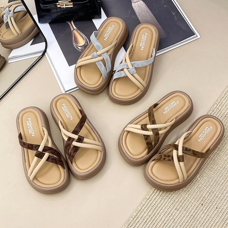 National Style Casual Niche Design Thick-soled Slippers Women's Outer Wear 2025 Summer New Models with Skirts Beach Slippers
