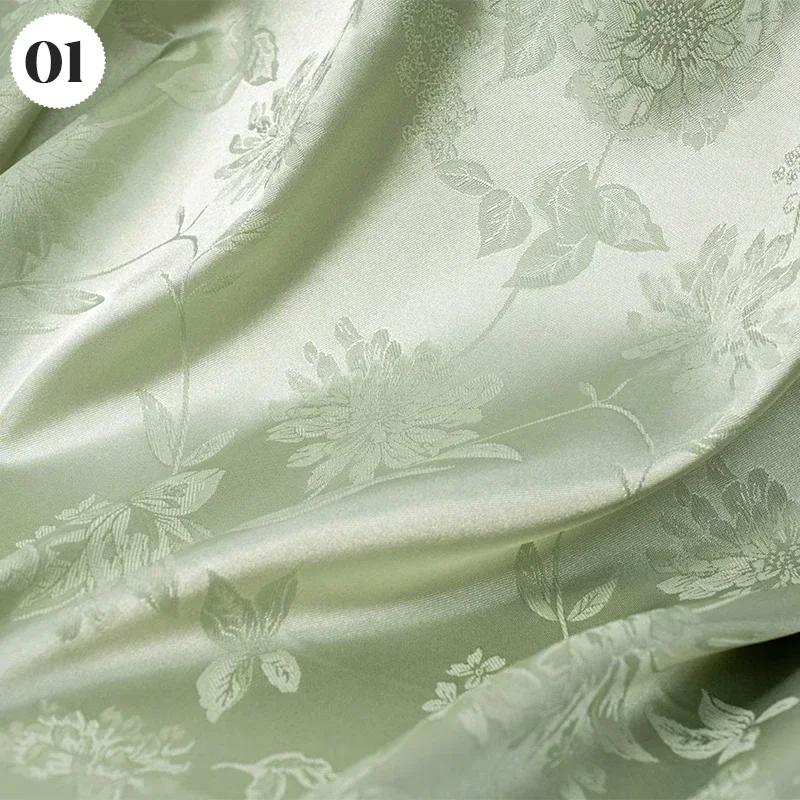 Vintage Kyselina octová Saténová látka Měkký vzor květinových větví Žakárová látka na Oblečení Šaty Sukni Cheongsam DIY Šití Textil