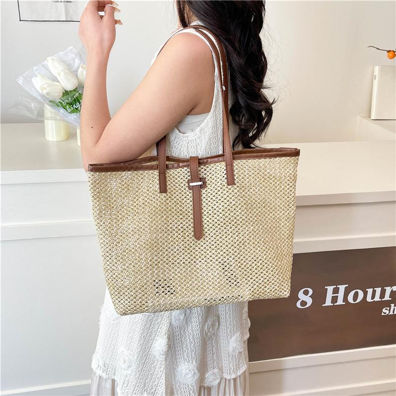 Korean Version of the New Product Niche Design Mori Hollow Straw Woven Tote Bag Large Capacity Casual Versatile Single Shoulder Mother and Child Bag W