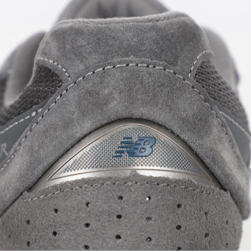 New Balance 2002r Castle Rock Black