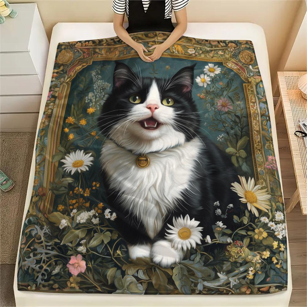 Beautiful Calico Cat,pattern Flannel Blanket, High quality Comfortable for All Seasons, Home Decor, Warmth and Comfort, Perfect for Gifts.