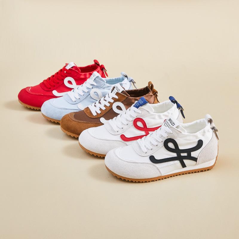 Inner Height Increase Ins Moral Training Women's Autumn Thick Bottom New Student Leisure Street Shot BN