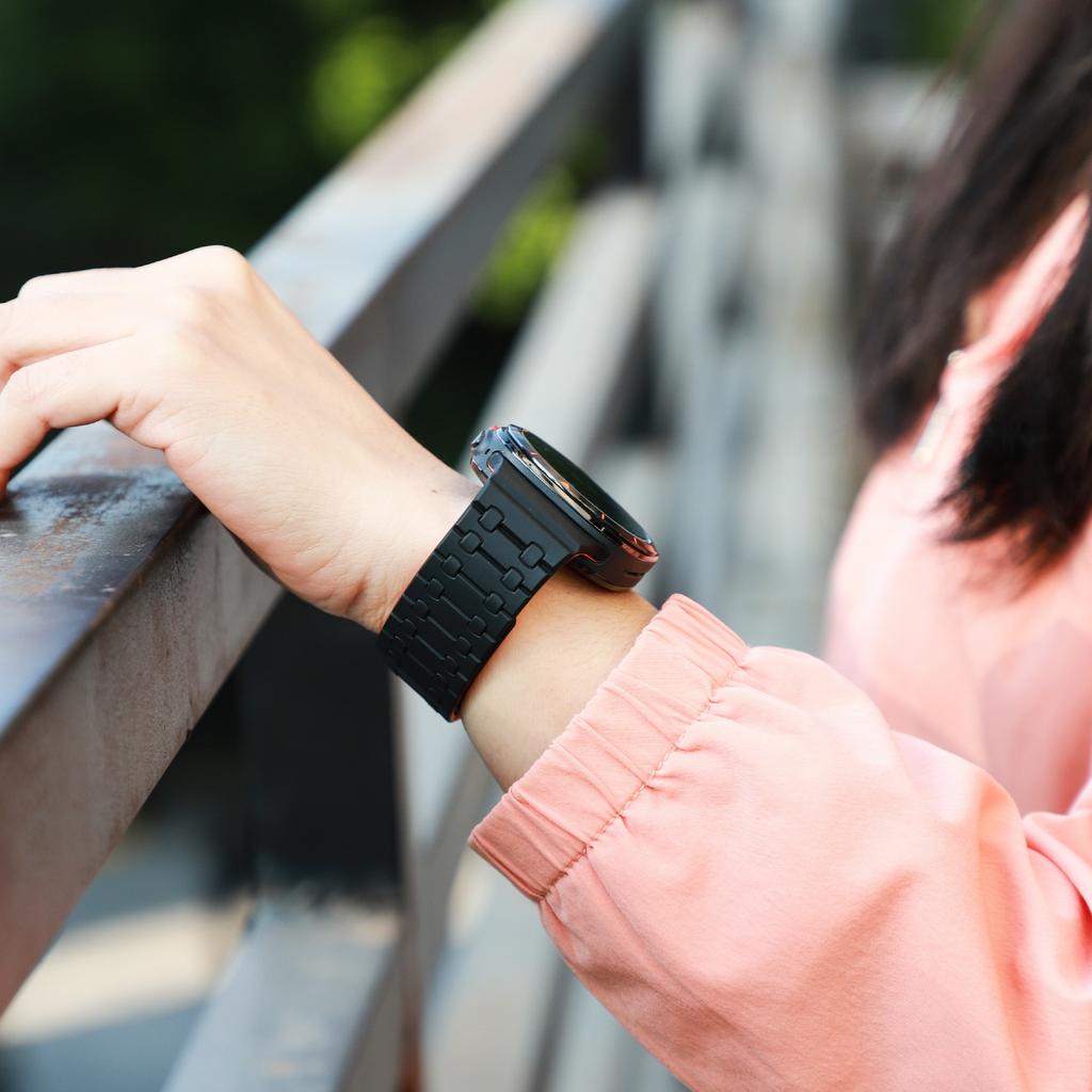 For Samsung Galaxy Watch Ultra 47mm Band Strong Magnetic Silicone Dual Color Watch Strap