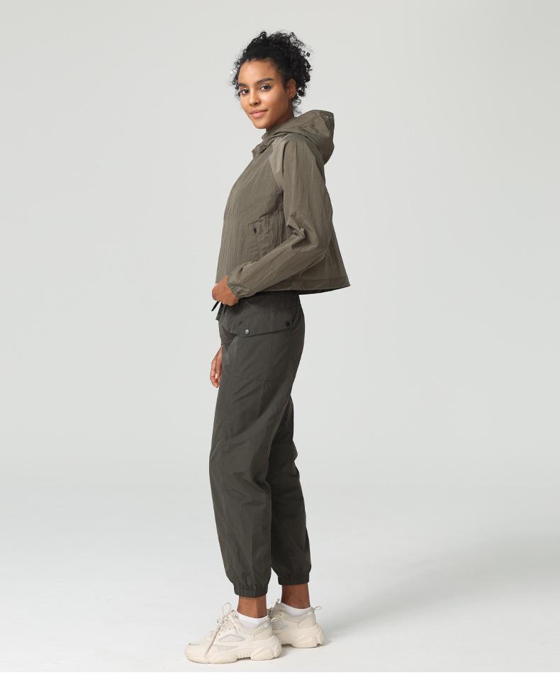 Convertible Women's Lightweight Windproof Yoga Jogger Pants with Drawstring for Hiking and Casual Wear