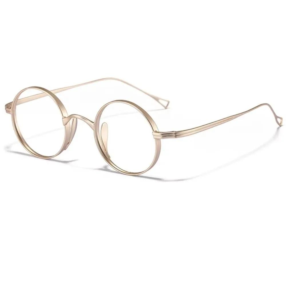 New Pure Titanium Glasses Frame Oval Shape Simple Design Eyeglasses Frames Retro Classic Eye Decoration