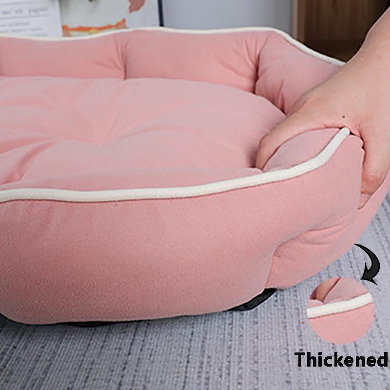 Oval Winter Warm Dog Bed for Medium Dog Mattress Anti-scratch Cat Bed Non-slip Slepping Pet Cushion Large SpaceThickrned Dog Bed