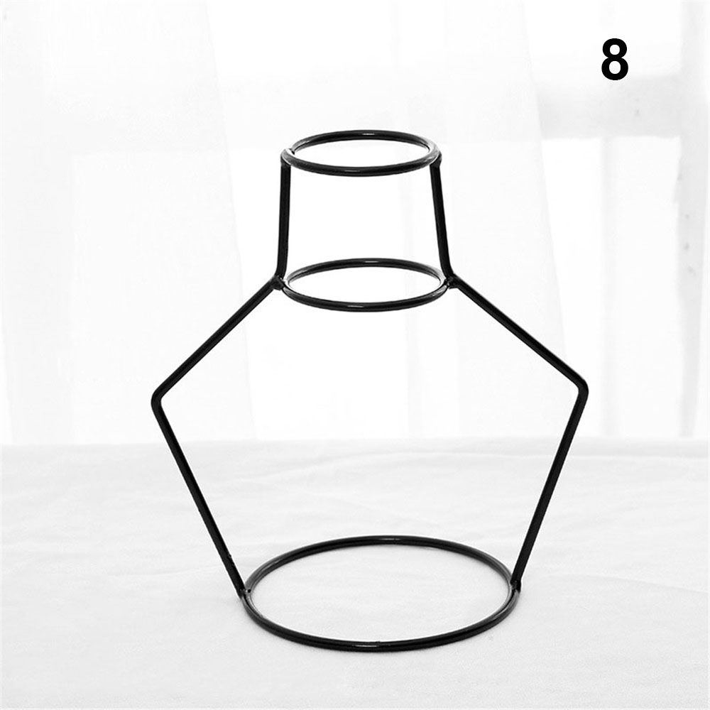 Animals Minimalist Art Iron Sculpture Retro Metal Black Lines Handmade Figurines Abstract Cat Dog Ornaments Desk Art Decorations