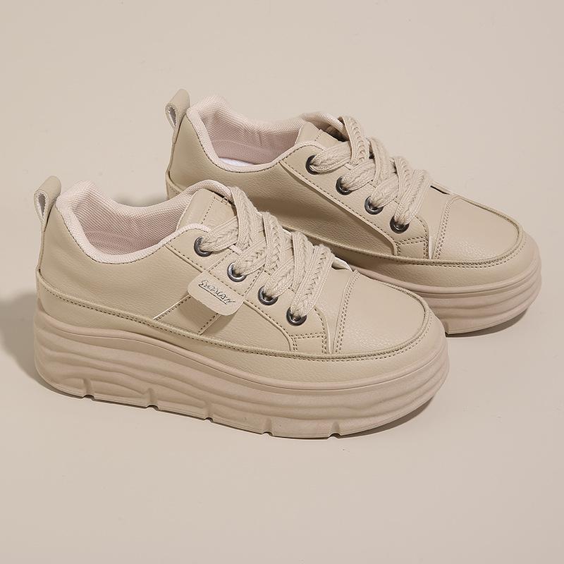 Women s Black and Beige Chunky Sole Dad Shoes – Casual Platform Sneakers with Thick Sole for Everyday Wear 35