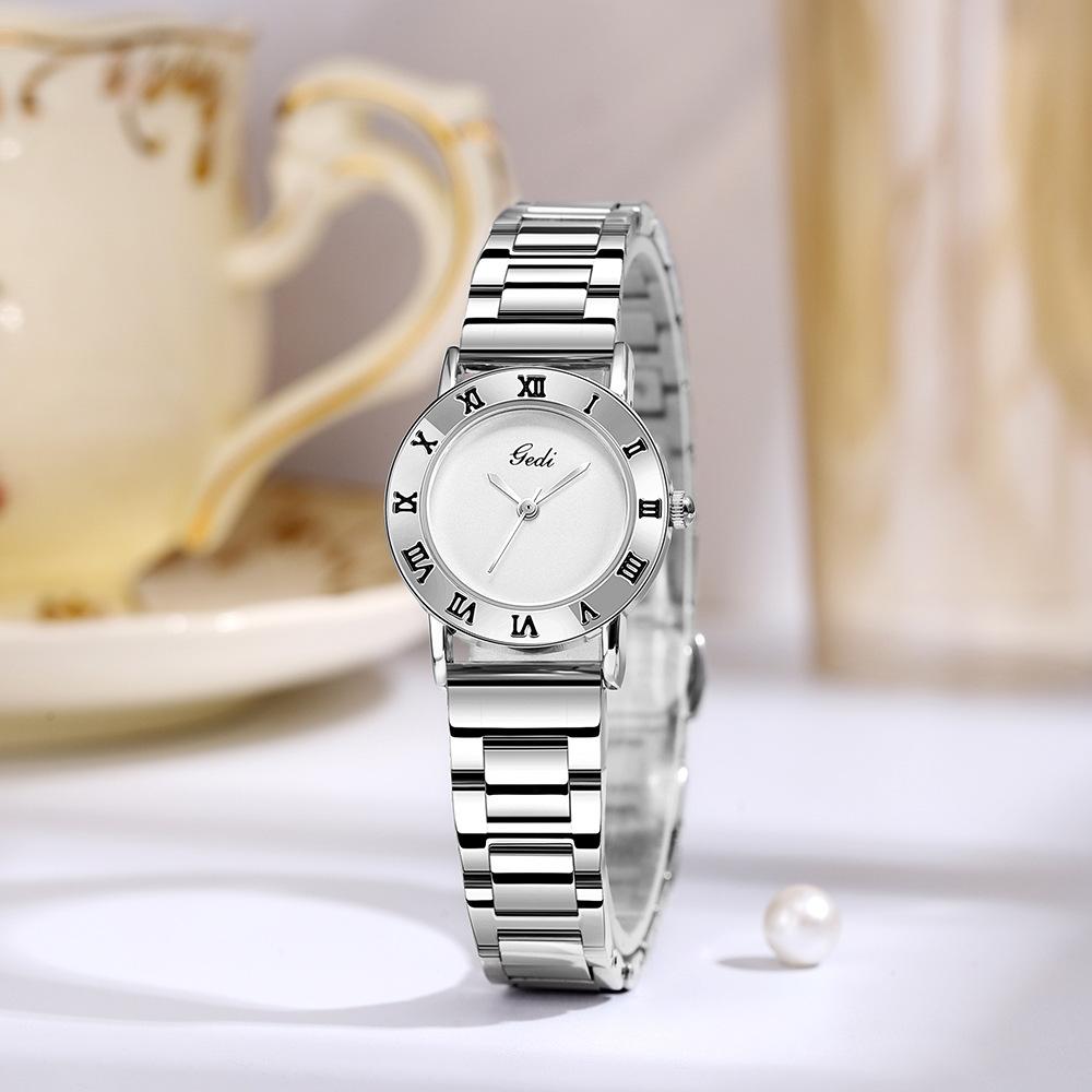 Fashionable Steel Strap Women's Watch, Light Luxury, Retro Quartz Watch, Simple Roman Scale, Elegant Women's Watch