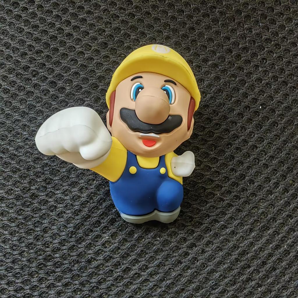 Game Car Pendant Luigi Car Ornament Accessories Stickers Fashion Kawaii Children's Adorable Toys Charm Gifts