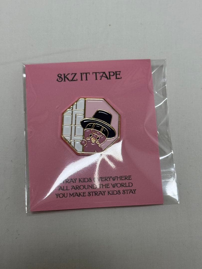 

[USED] StrayKids POPUP Do it Pin Badge