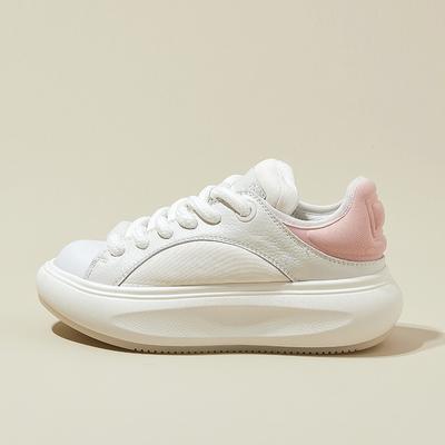 Chine Grande Usine Bon Prix Chaussures Baskets pour Femmes Chaussures de Marche Décontractées Semelle Épaisse Augmenter Mignon Tête Ronde Décontractées Chaussures pour Femmes